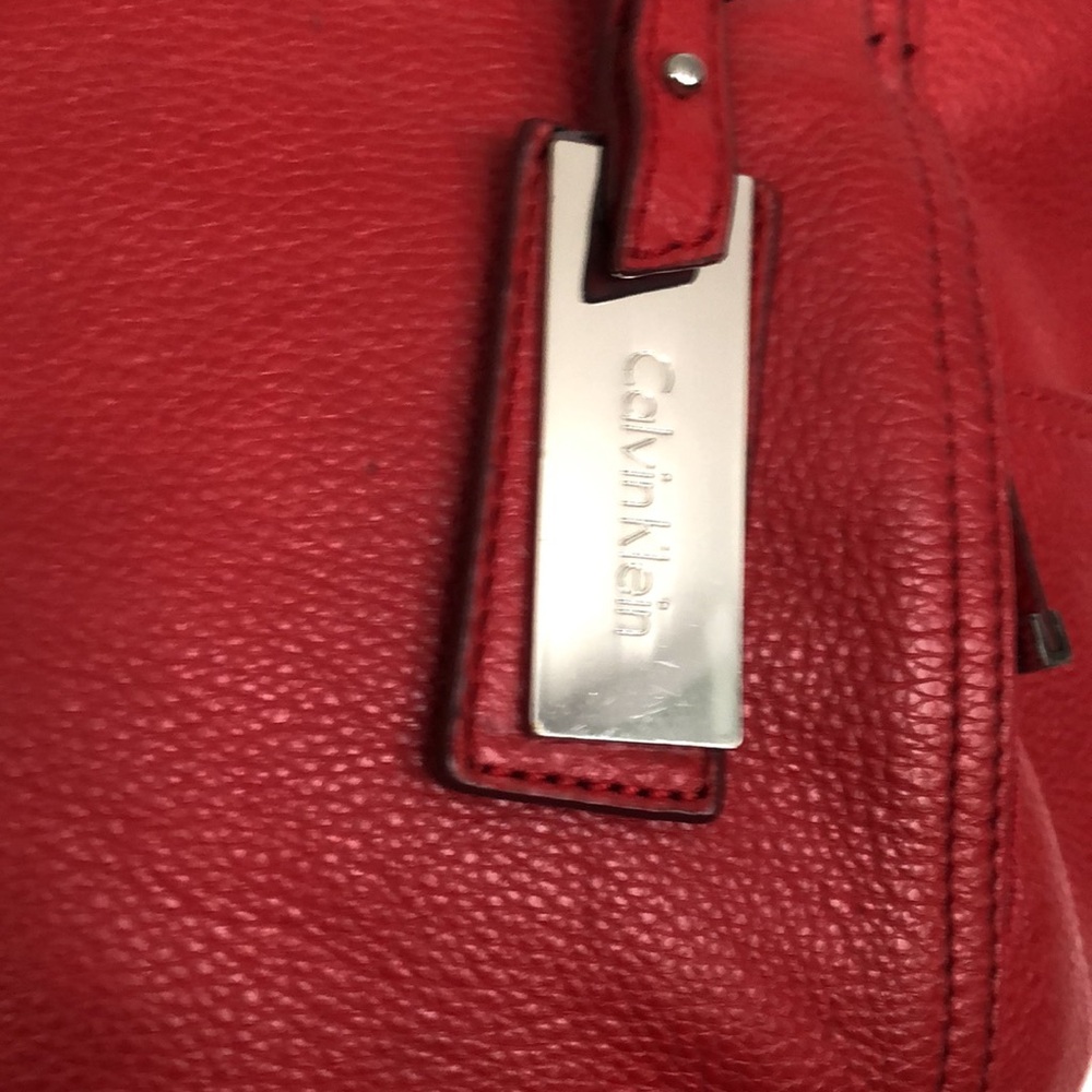 Calvin Klein Red Leather Handbag In Preloved & Gently Used Condition! - Picture 2 of 14